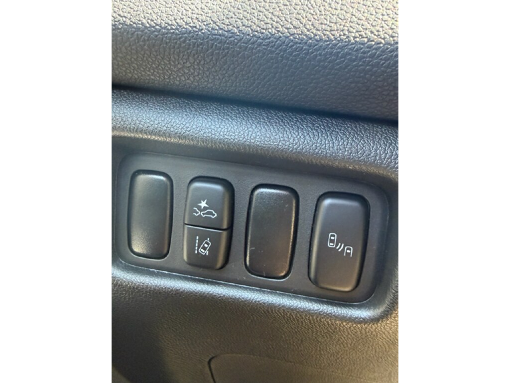 2026 Mitsubishi Outlander Sport SE - Photo 13
