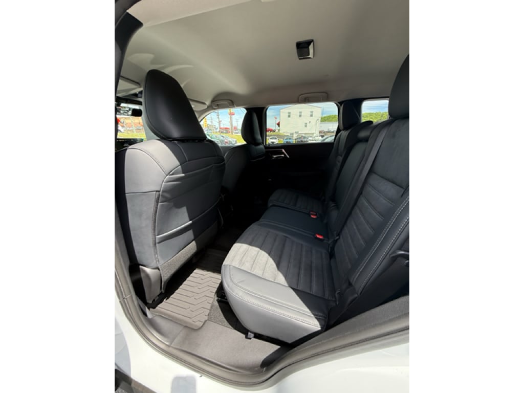2026 Mitsubishi Outlander SE - Photo 14