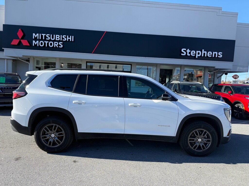 2025 Gmc Acadia Elevation photo 2