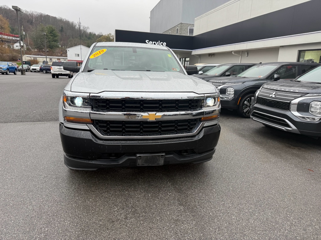 Used 2019 Chevrolet Silverado 1500 LD Work Truck 1WT with VIN 2GCVKNEC3K1204606 for sale in Nitro, WV