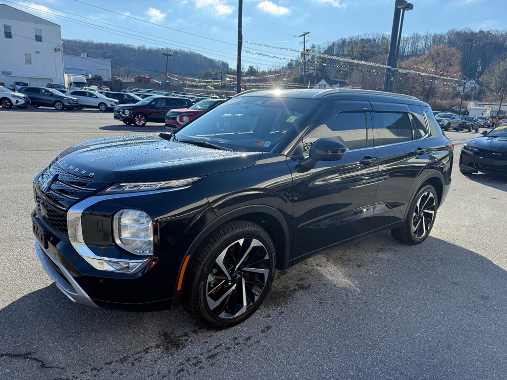 Used 2022 Mitsubishi Outlander SEL CUV