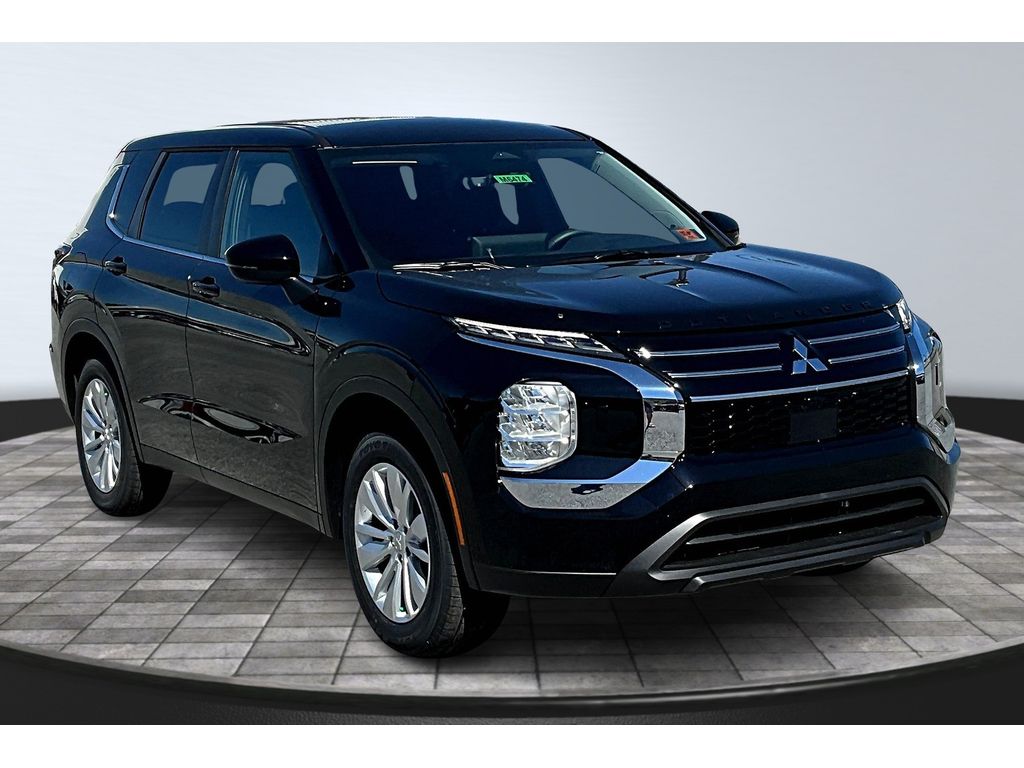 2025 Mitsubishi Outlander ES photo 2