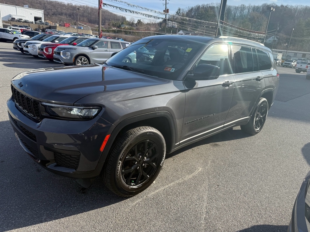 2024 Jeep Grand Cherokee L Altitude's photo