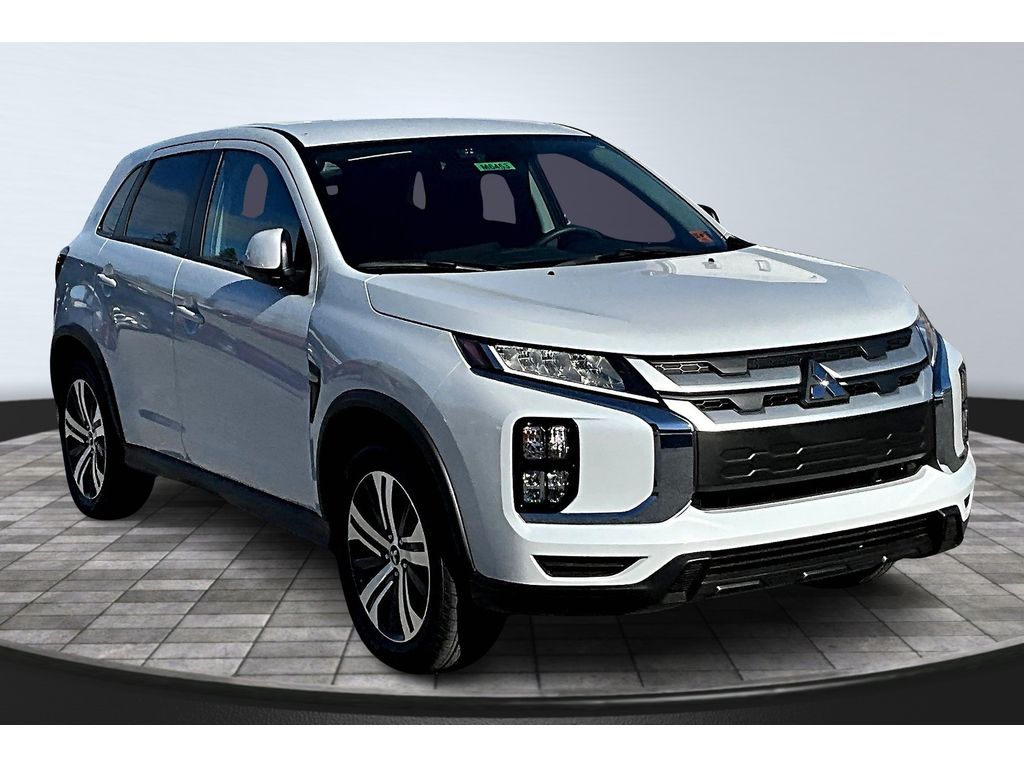 2025 Mitsubishi Outlander Sport ES photo 2