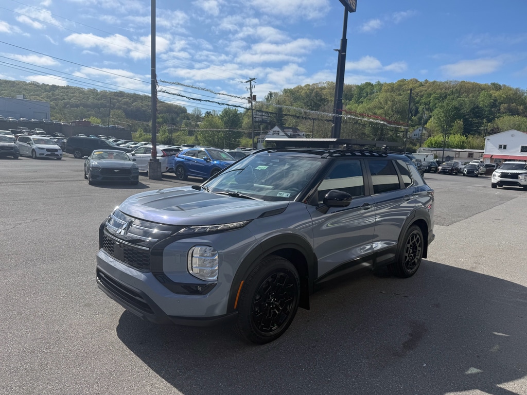 2026 Mitsubishi Outlander Trail Edition S-AWC's photo