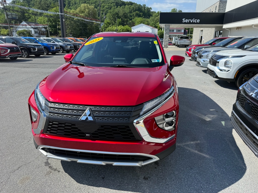 2025 Mitsubishi Eclipse Cross SE S-AWC's photo