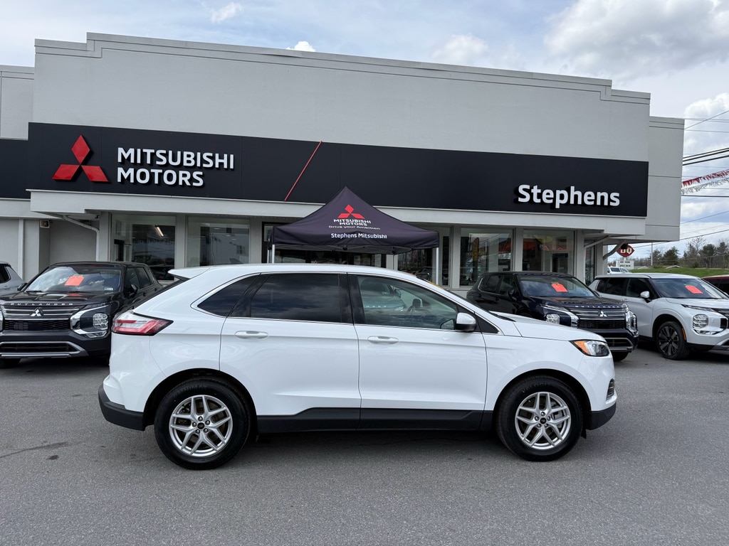 2024 Ford Edge SEL AWD's photo