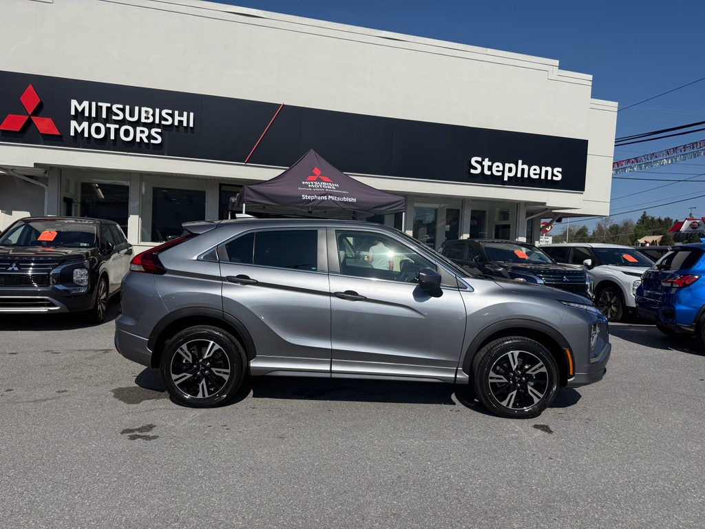 2026 Mitsubishi Eclipse Cross SEL S-AWC's photo