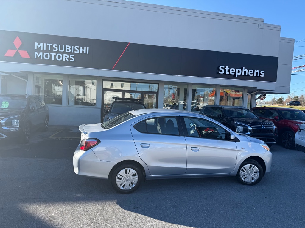 2023 Mitsubishi Mirage G4 ES's photo