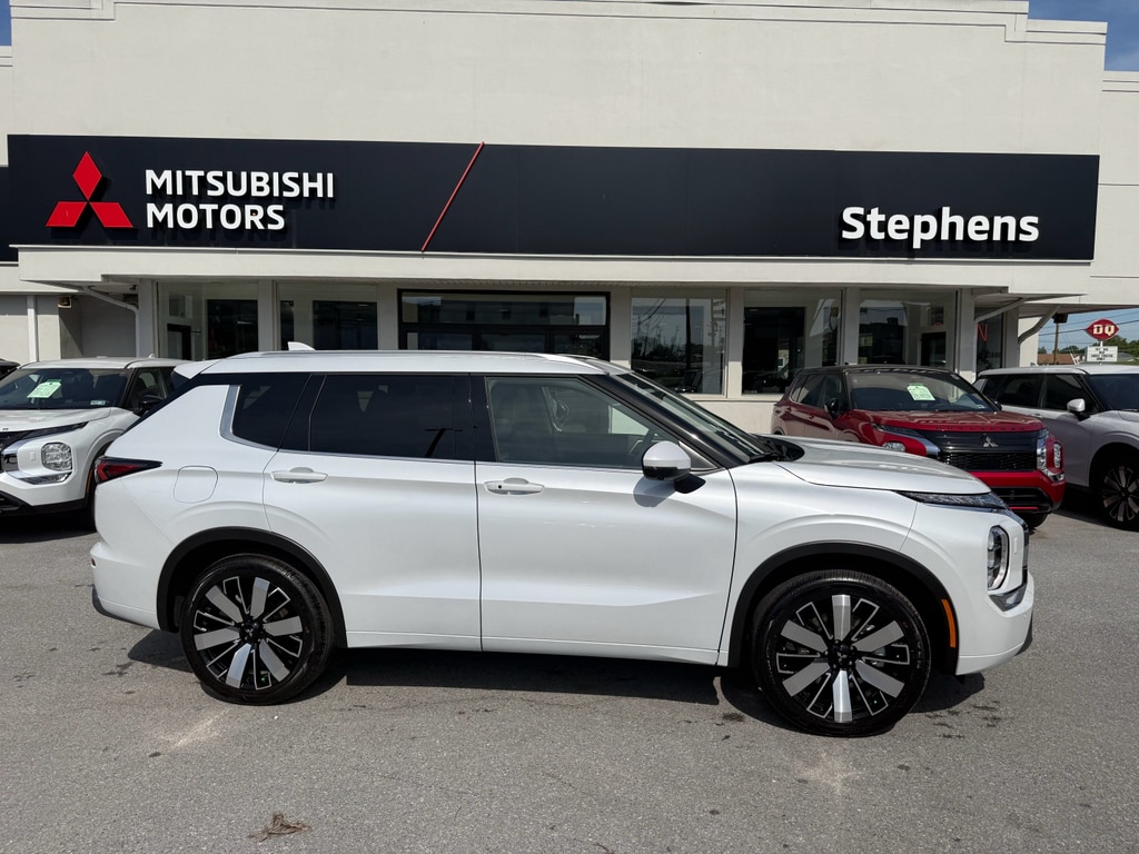 2026 Mitsubishi Outlander