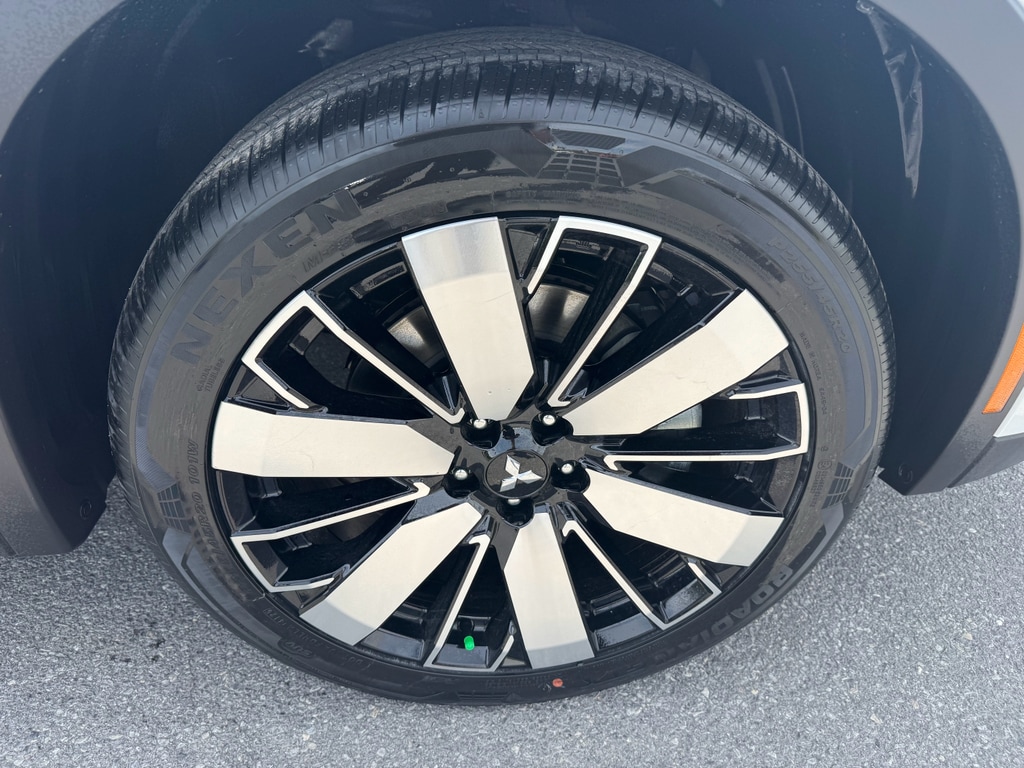 2026 Mitsubishi Outlander SE - Photo 9