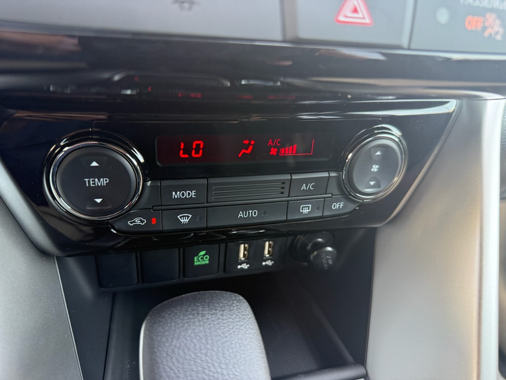 2026 Mitsubishi Eclipse Cross LE - Photo 13