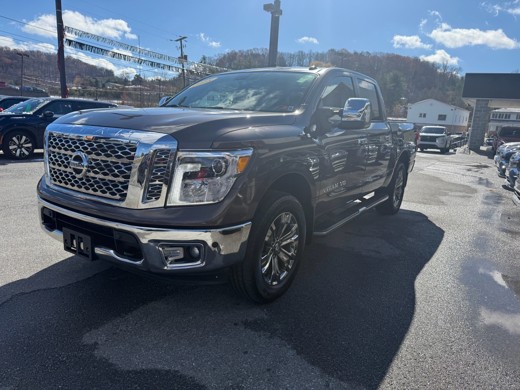 2018 Nissan Titan SL