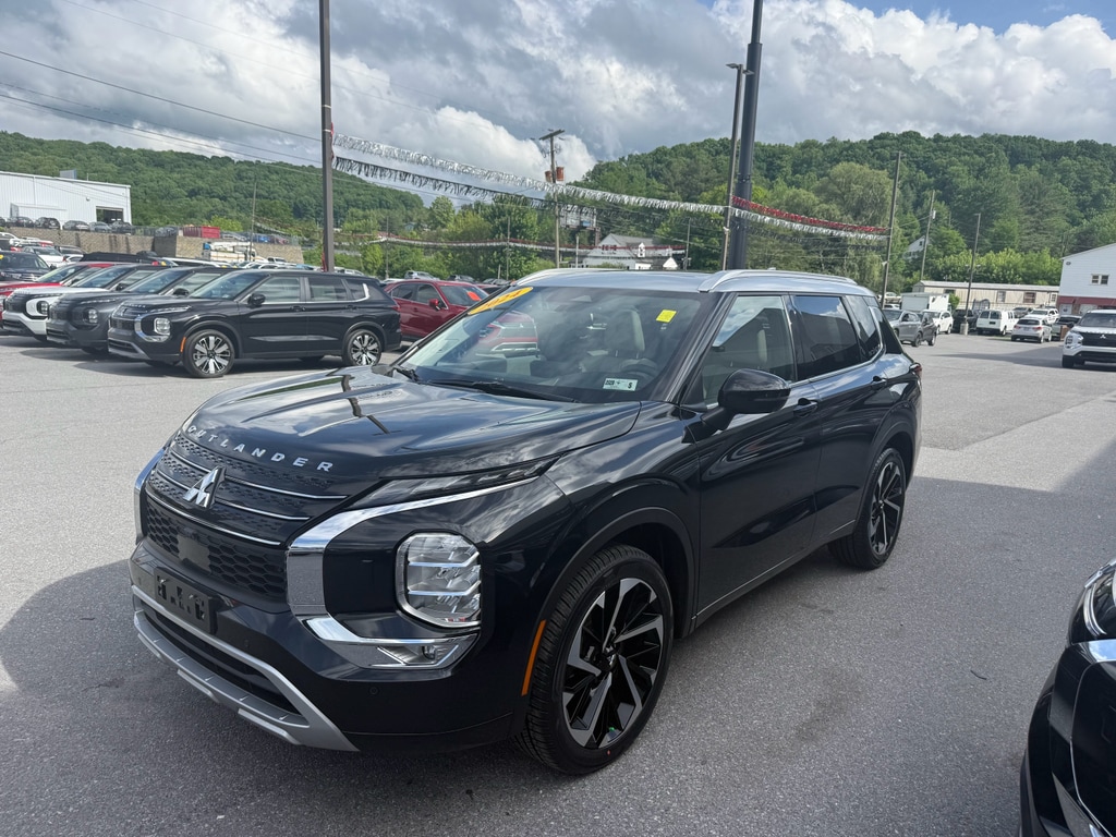 2024 Mitsubishi Outlander SEL Platinum Edition S-AWC's photo
