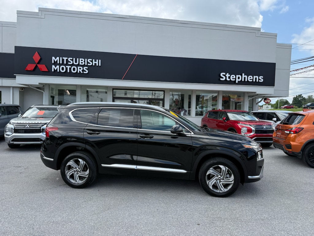 Used 2021 Hyundai Santa Fe SEL with VIN 5NMS2DAJ0MH312360 for sale in Princeton, WV