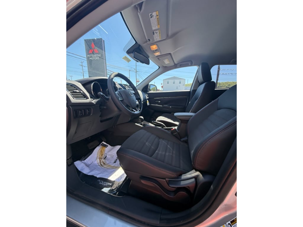 2026 Mitsubishi Outlander Sport SE - Photo 10