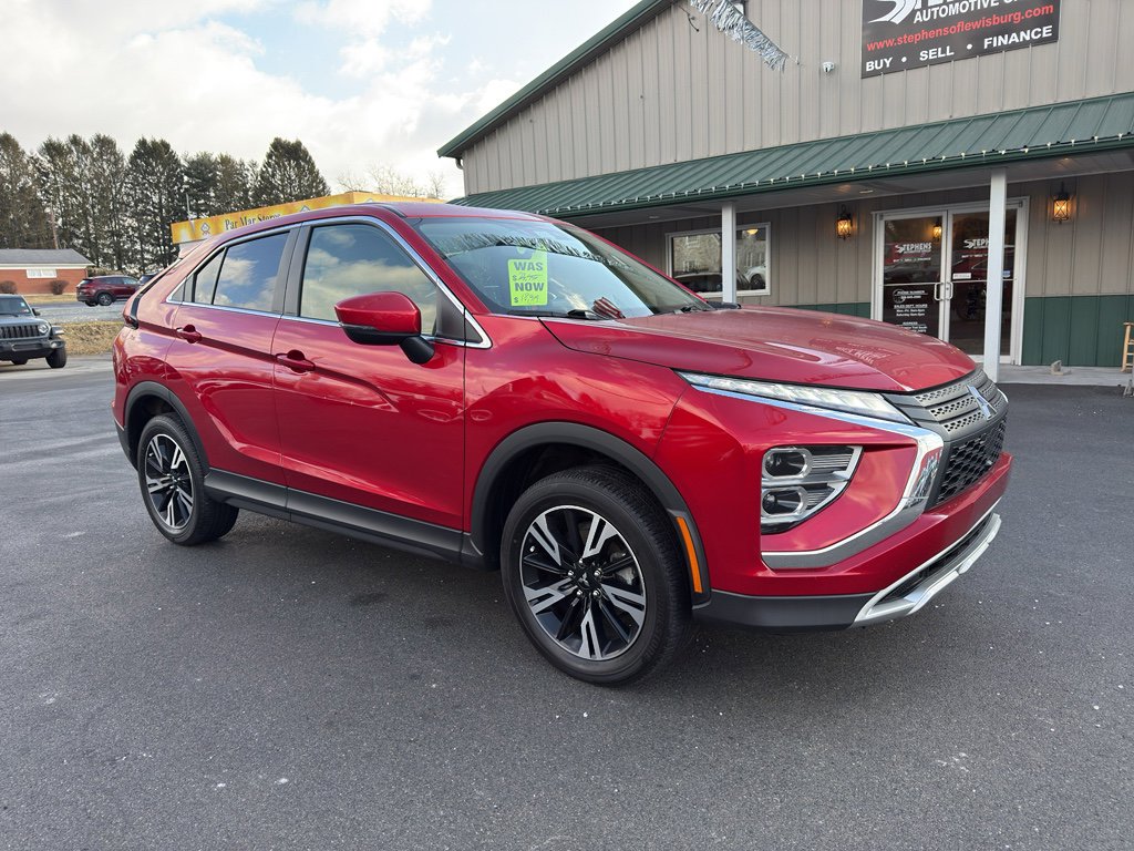 2024 Mitsubishi Eclipse Cross SE's photo