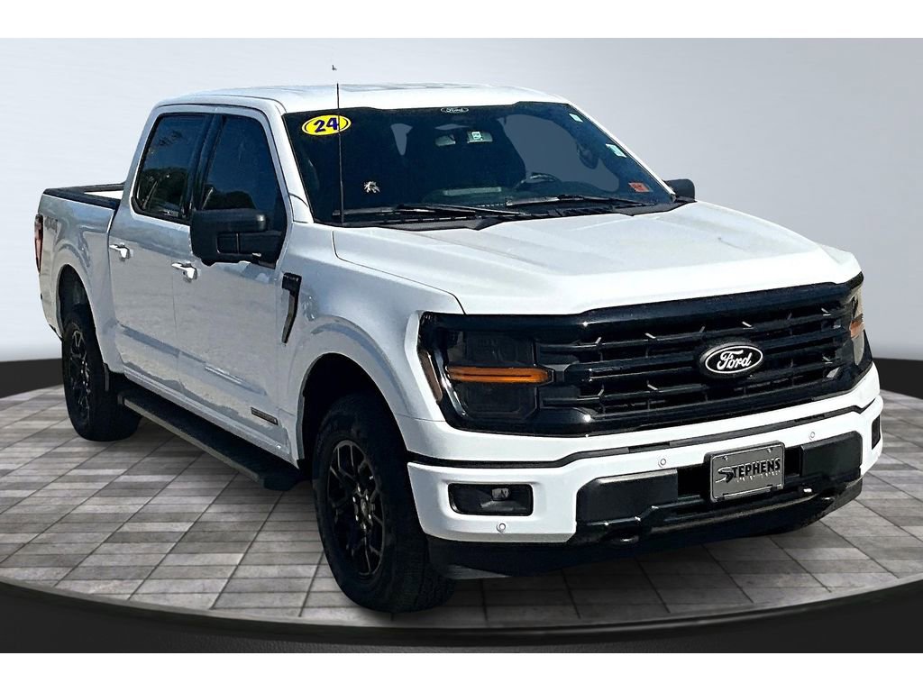2024 Ford F-150 XLT photo 2