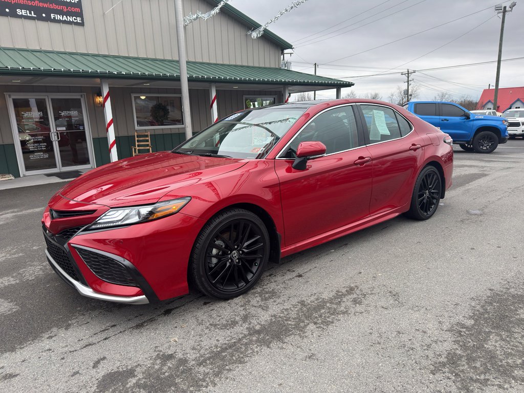 2023 Toyota Camry XSE's photo