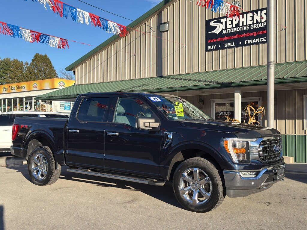 2021 Ford F-150 XLT photo 2