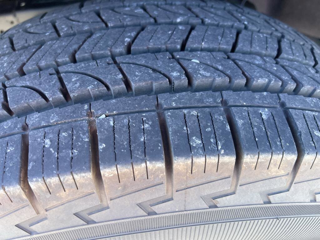 2021 Jeep Gladiator Rubicon photo 2