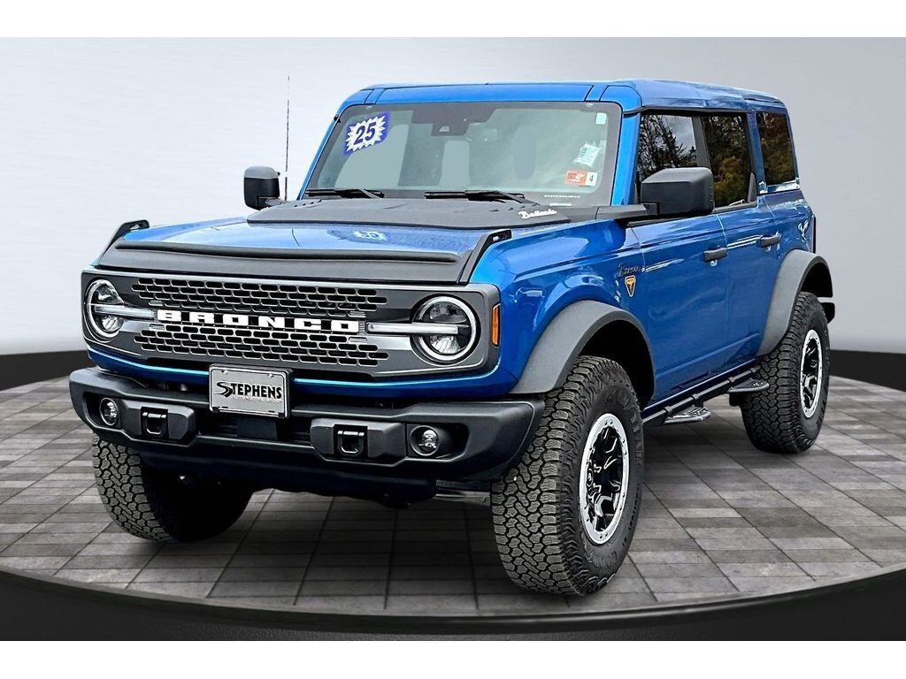 Used 2025 Ford Bronco Badlands SUV