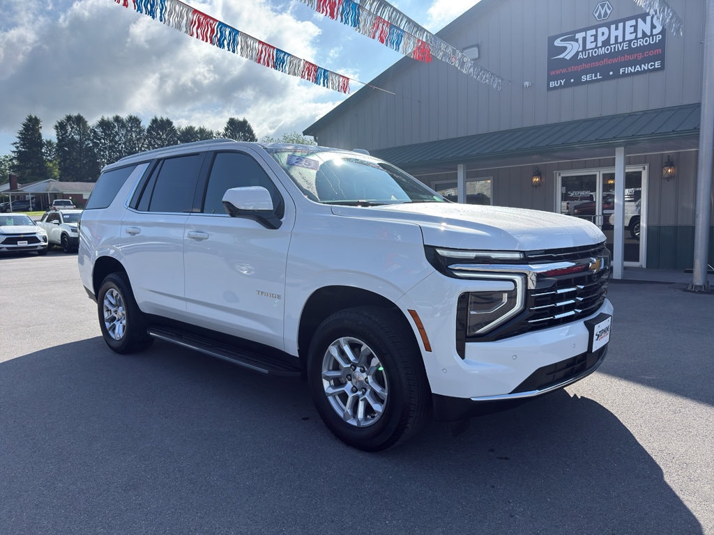 2025 Chevrolet Tahoe LT 4WD's photo