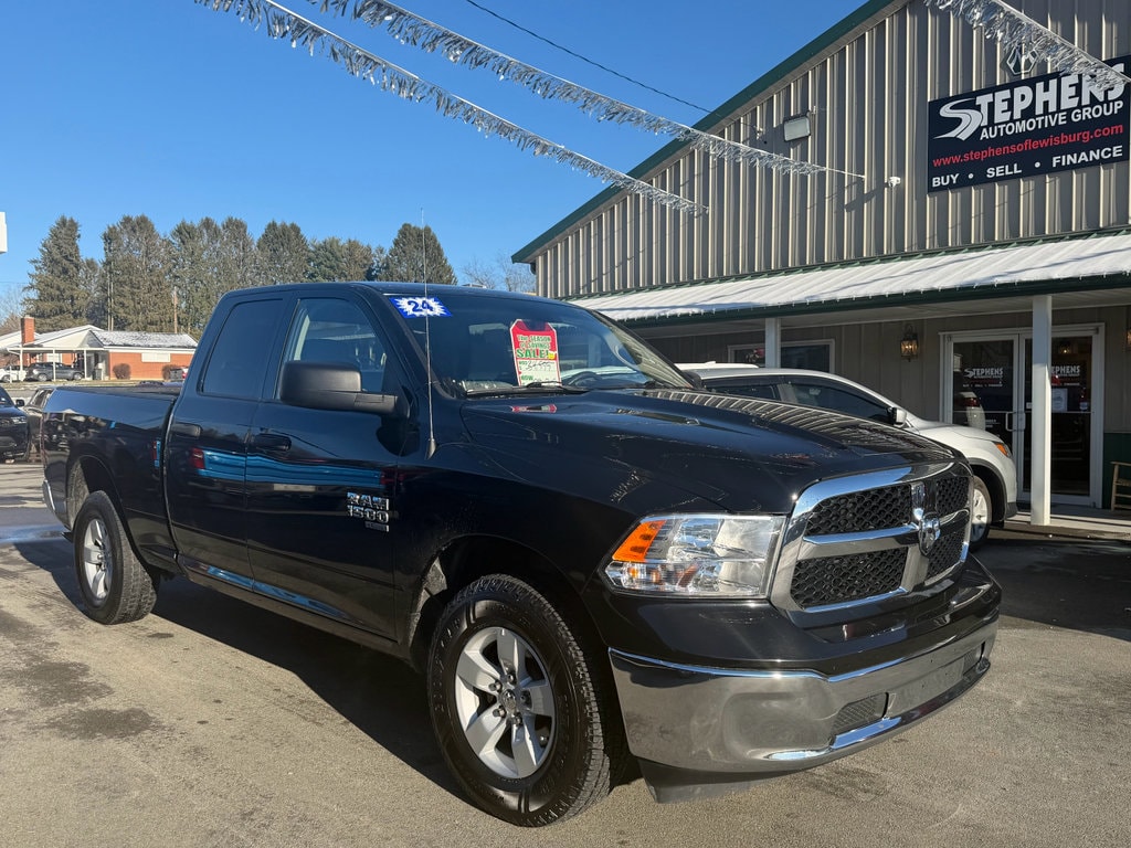 2024 RAM Ram 1500 Classic SLT's photo