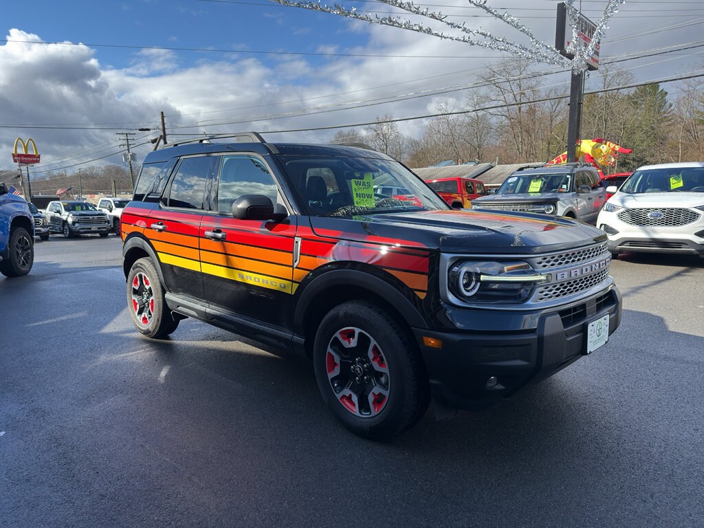 2025 Ford Bronco Sport Free Wheeling photo 3