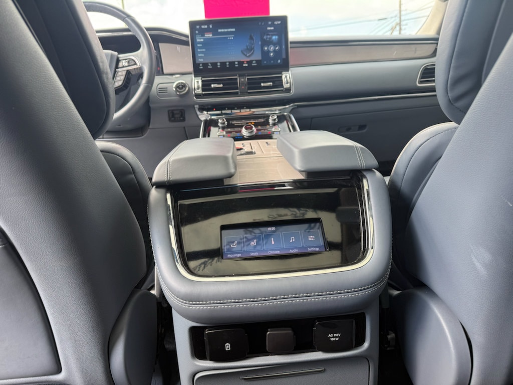 2024 Lincoln Navigator Black Label - Photo 9