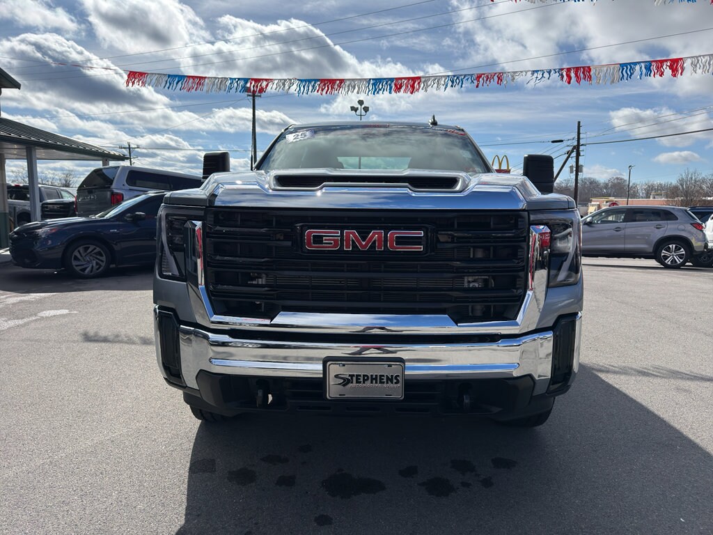 2025 Gmc Sierra 2500 HD Pro photo 2