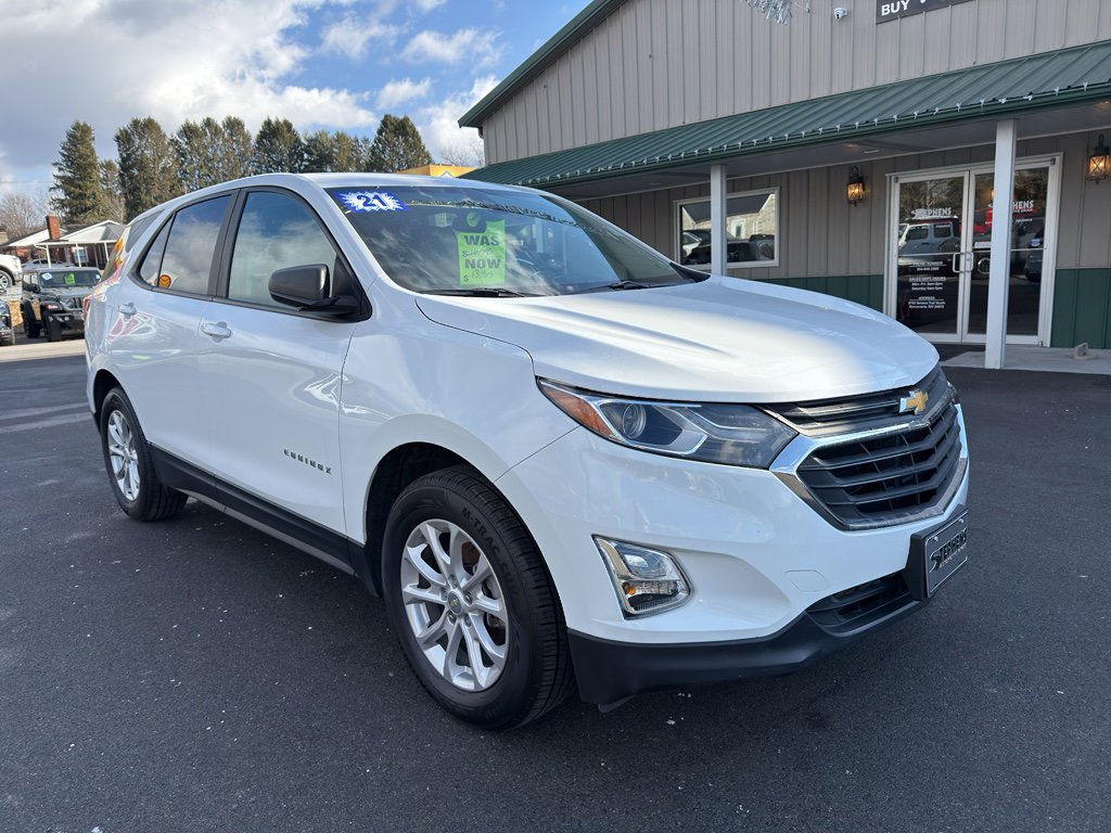 2021 Chevrolet Equinox LS's photo