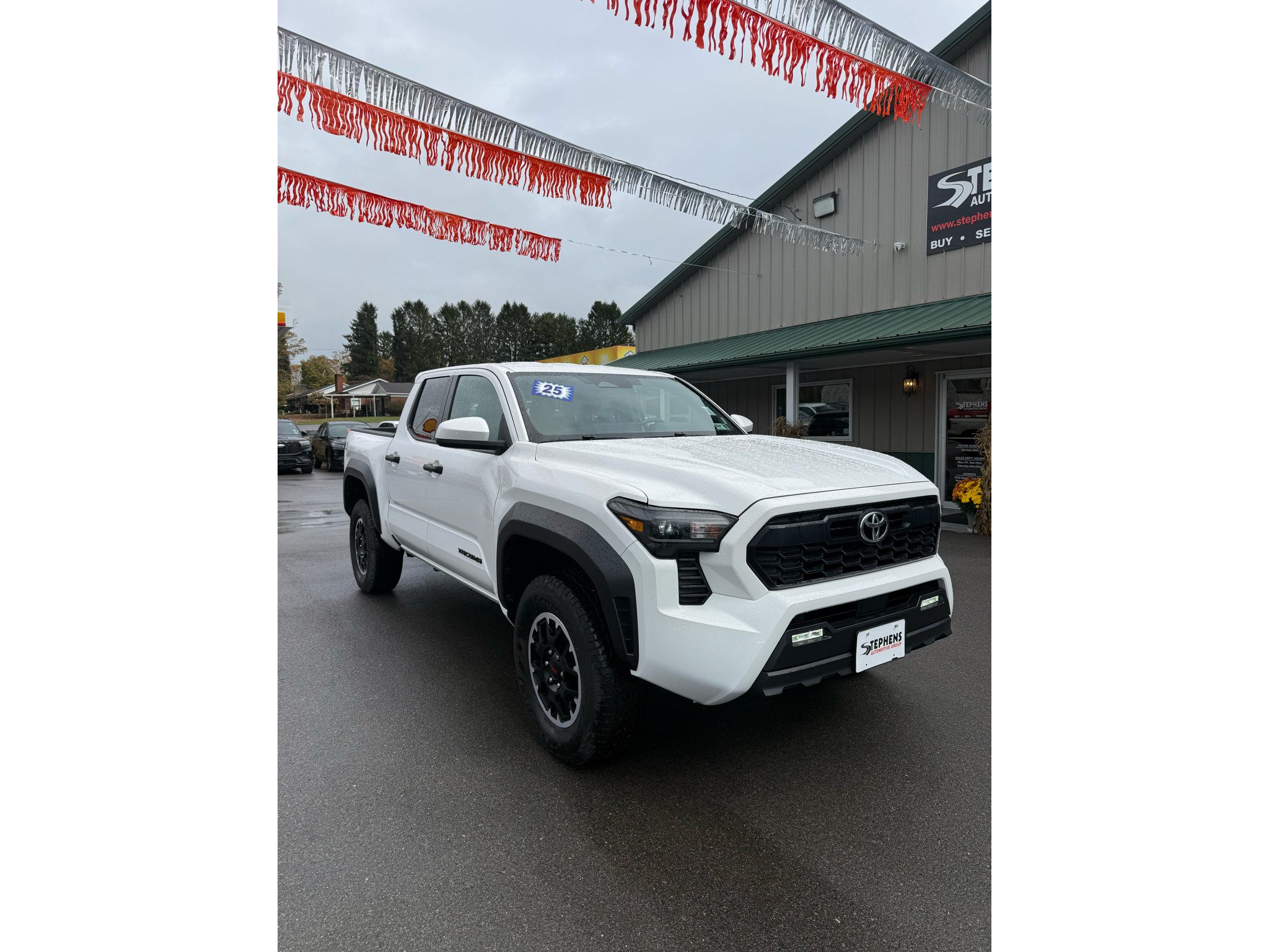 2025 Toyota Tacoma SR5