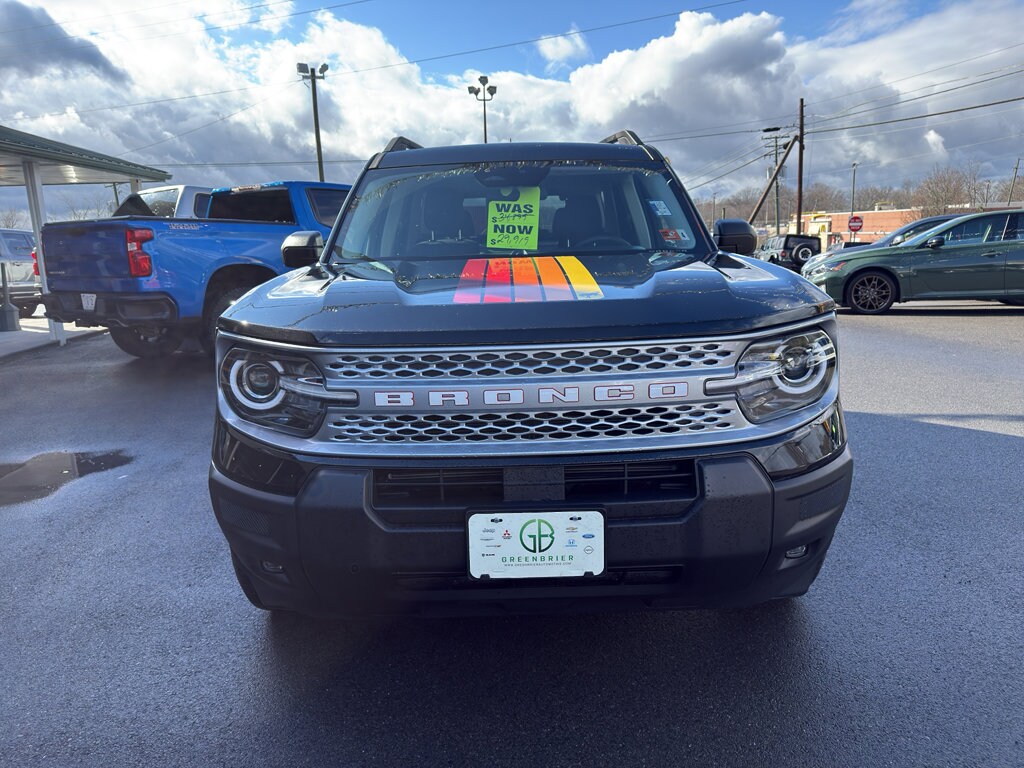 2025 Ford Bronco Sport Free Wheeling photo 2