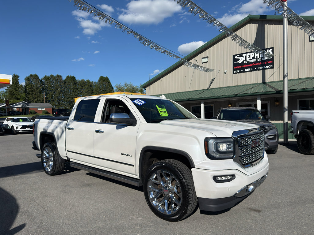2018 GMC Sierra 4WD Crew Cab Short Box's photo