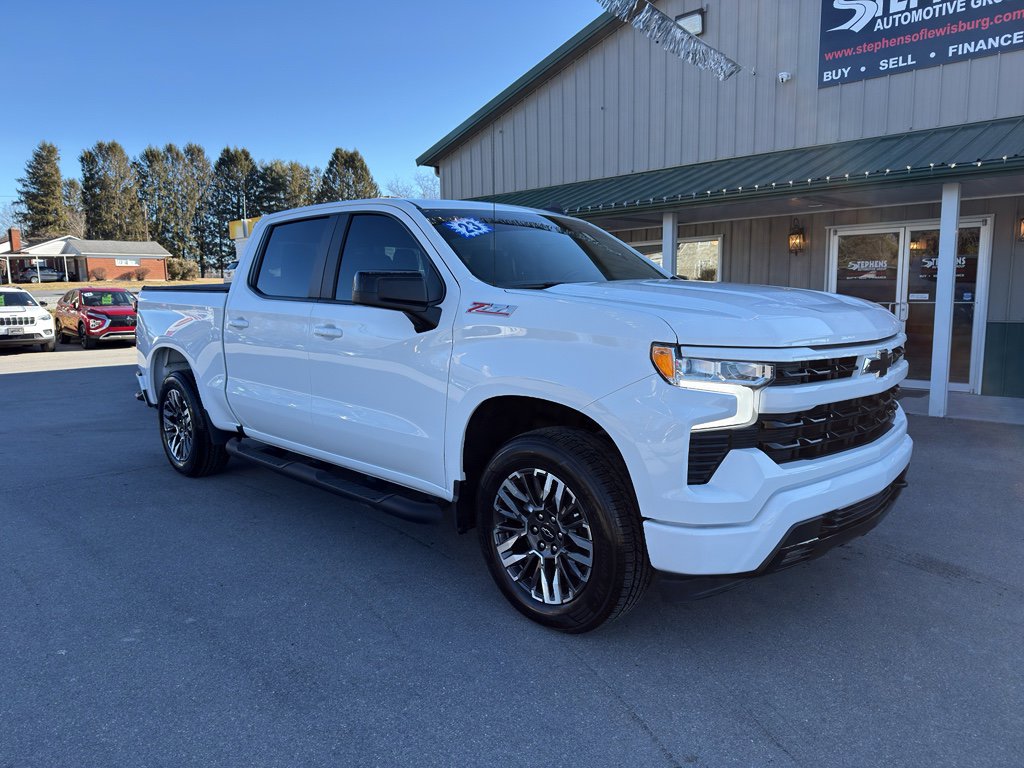 2023 Chevrolet Silverado Base's photo