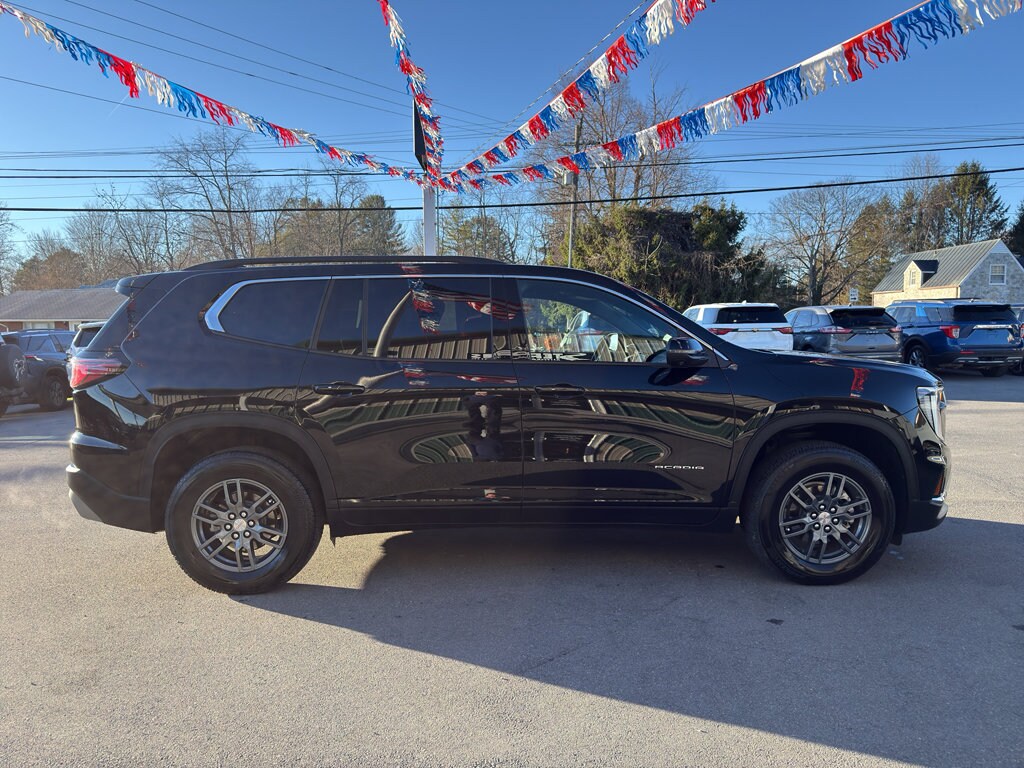 2025 Gmc Acadia Elevation photo 3