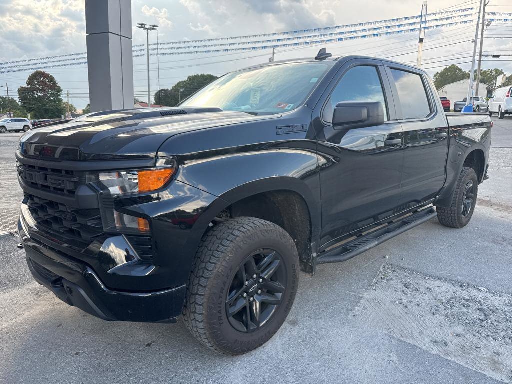 Used 2023 Chevrolet Silverado 1500 Custom Trail Boss Truck Crew Cab