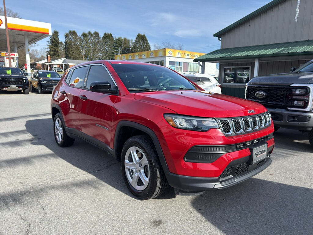 2023 Jeep Compass Sport photo 2
