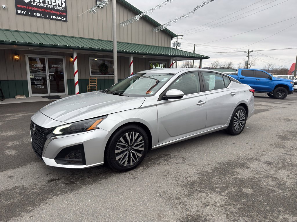 2023 Nissan Altima SV