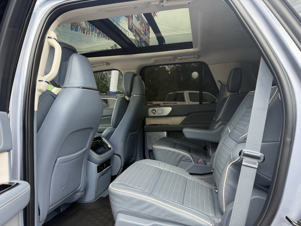 2024 Lincoln Navigator Black Label - Photo 8