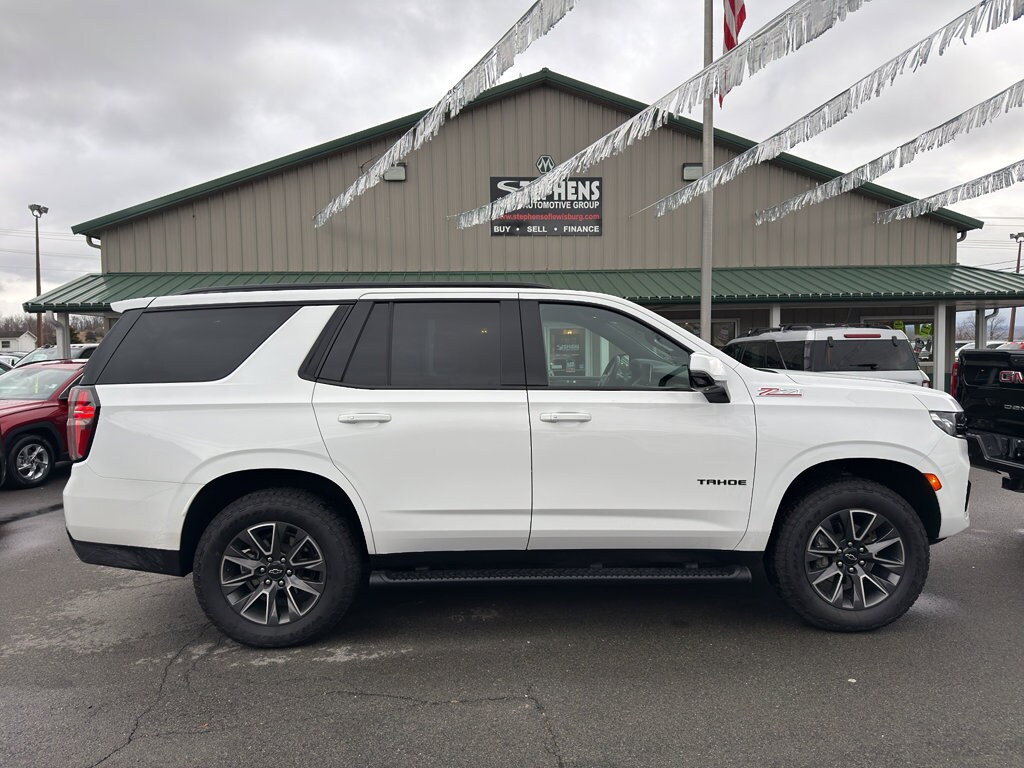 2024 Chevrolet Tahoe Z71 photo 2