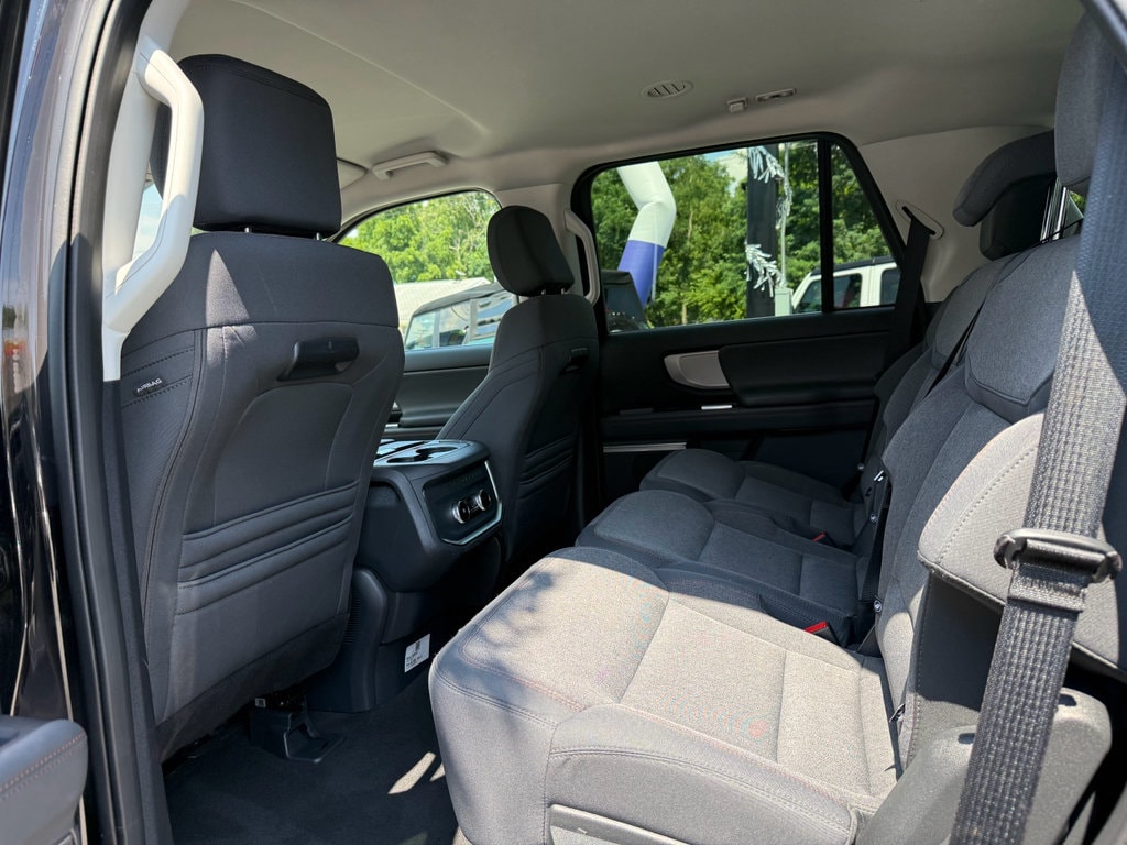 2025 Ford Expedition Active - Photo 9