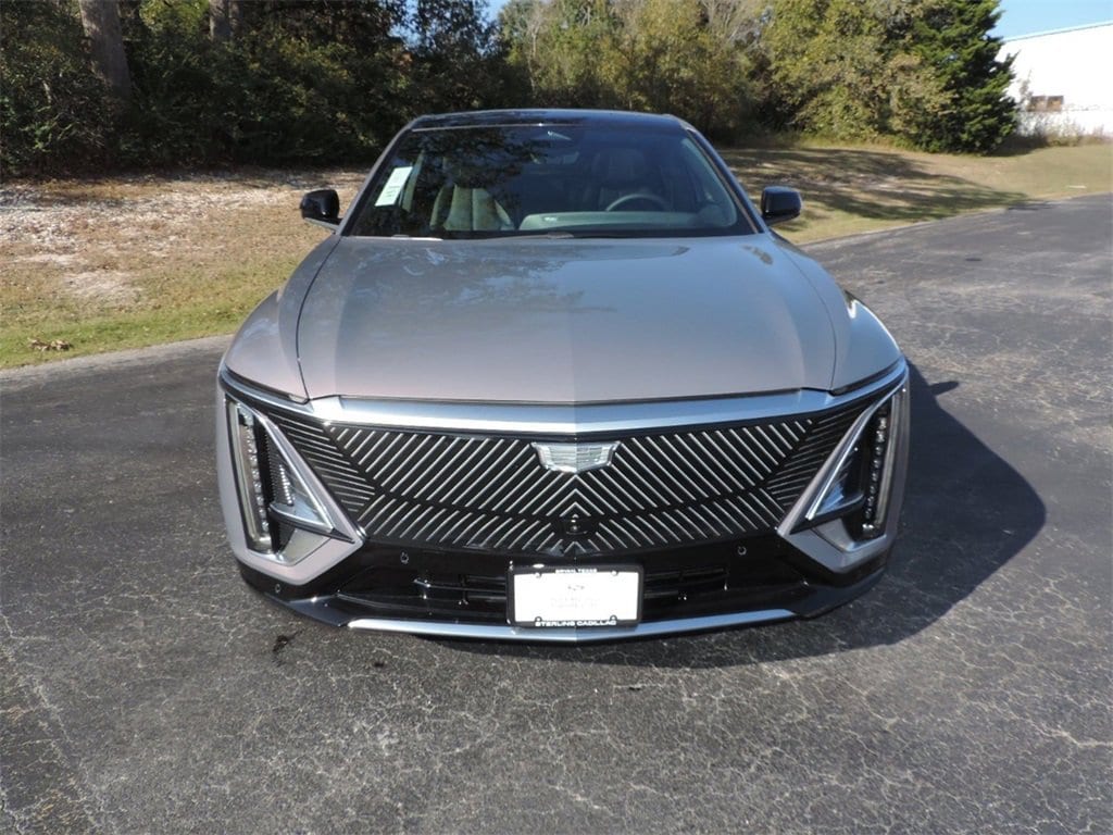 New 2026 CADILLAC LYRIQ Premium Luxury SUV