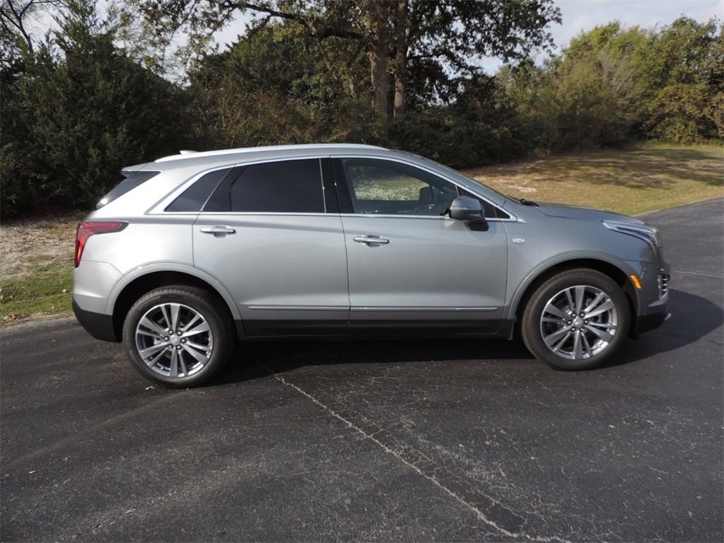 New 2026 CADILLAC XT5 Premium Luxury SUV