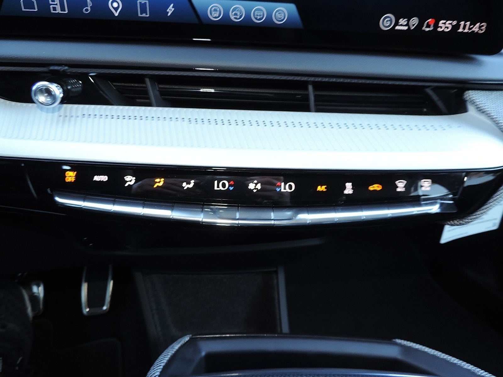 2026 Cadillac OPTIQ Sport - Photo 20