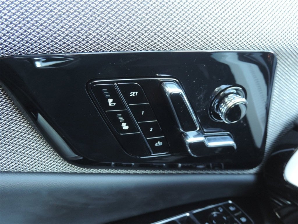 2026 Cadillac OPTIQ Sport - Photo 23