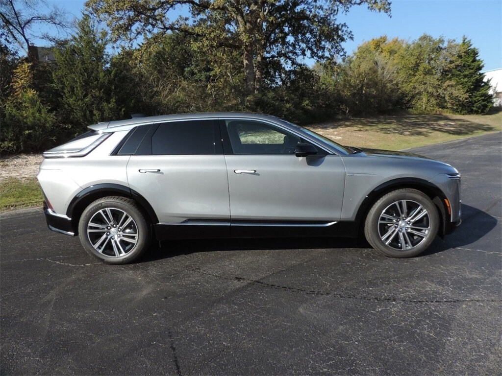 New 2026 CADILLAC LYRIQ Premium Luxury SUV