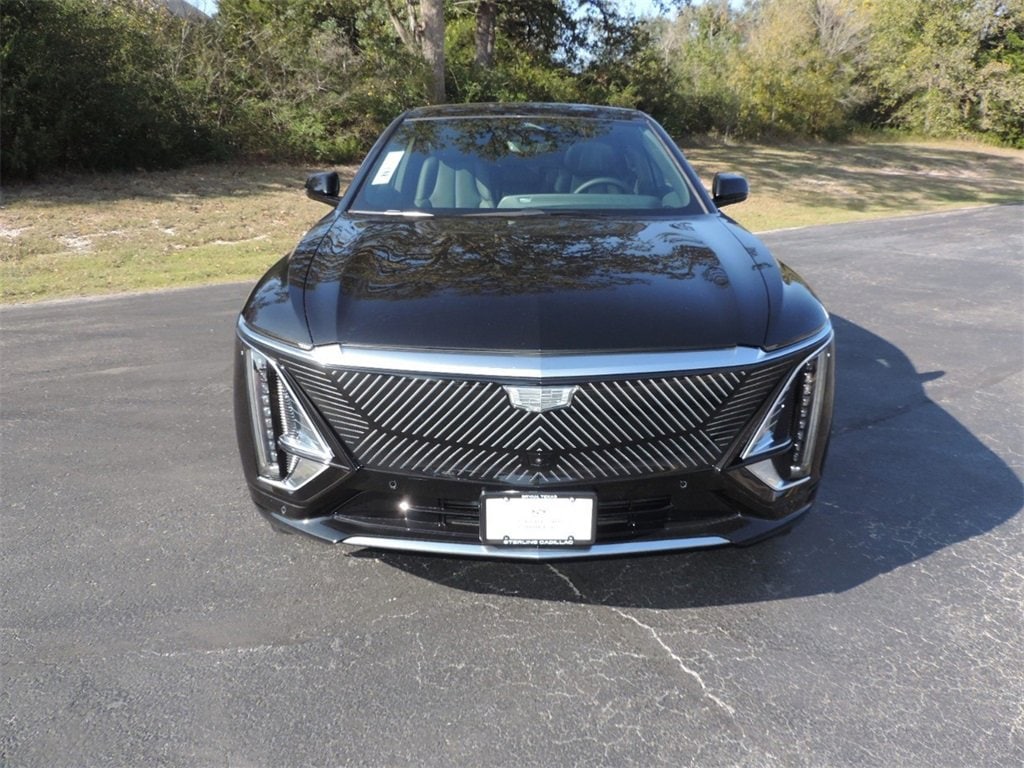 New 2026 CADILLAC LYRIQ Premium Luxury SUV