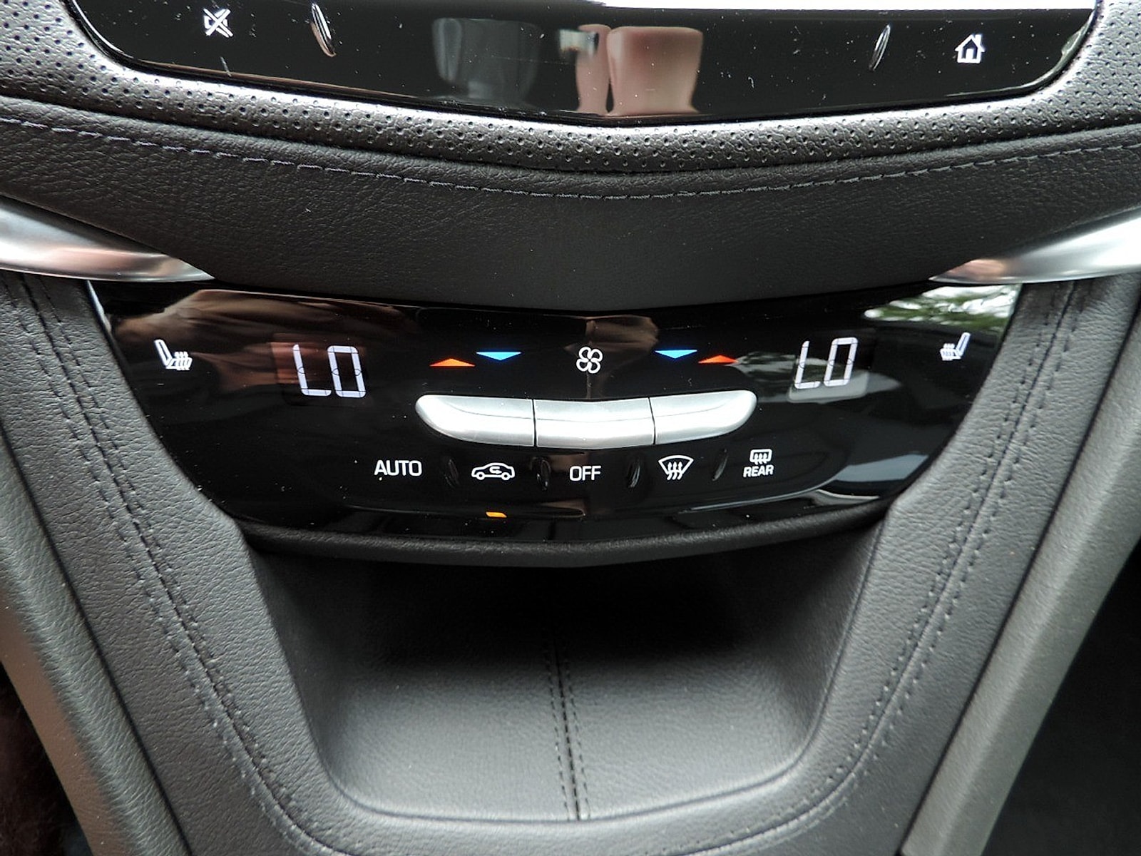 2026 Cadillac XT5 Luxury - Photo 18